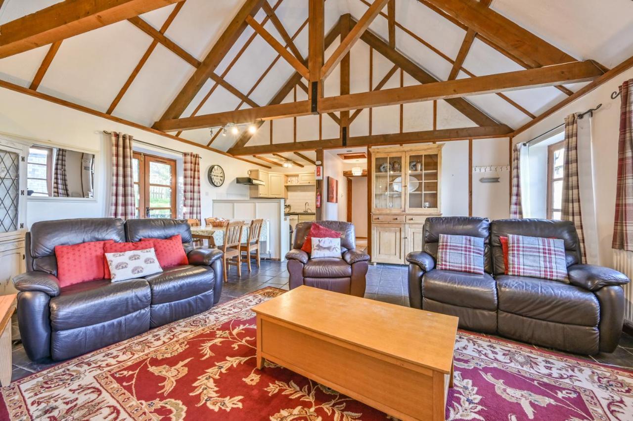 Polean Farm Cottages - With Free Animal Feeding And Pony Rides And Free Access To A Nearby Pool Looe Zewnętrze zdjęcie